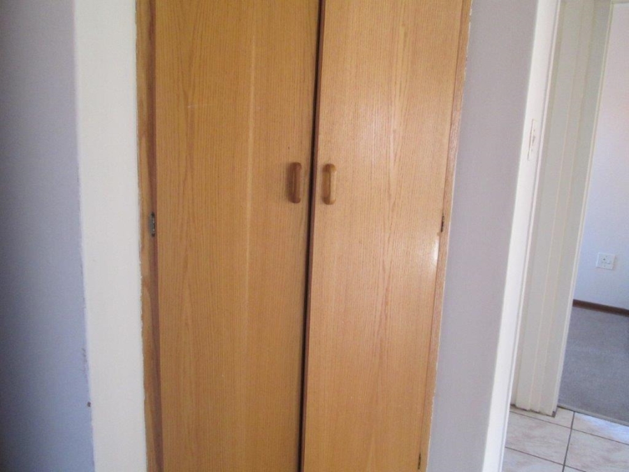 3 Bedroom Property for Sale in Langenhovenpark Free State